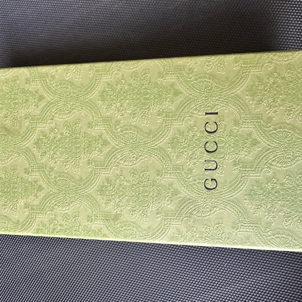 Gucci wallet - Picture 2 of 10
